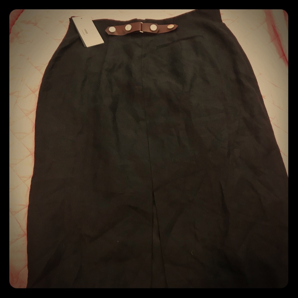 High waist midi skirt, form fitting,leather buckle designer Lafayette 148 NY